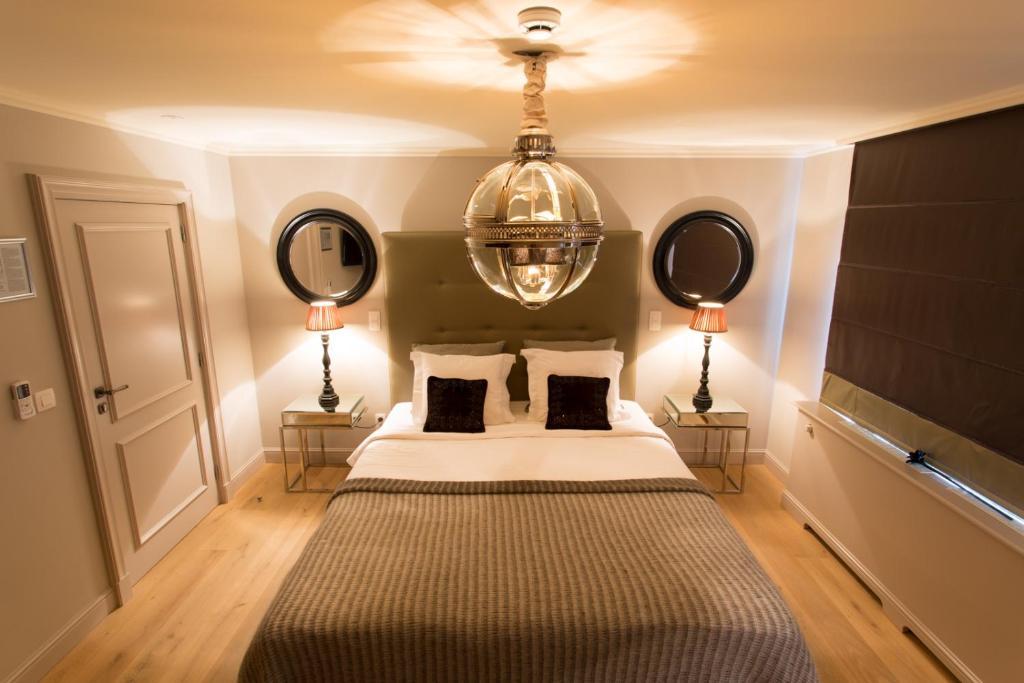 B&B Villa Reynaert Opoeteren Ruang foto