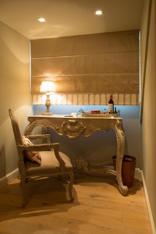 B&B Villa Reynaert Opoeteren Ruang foto